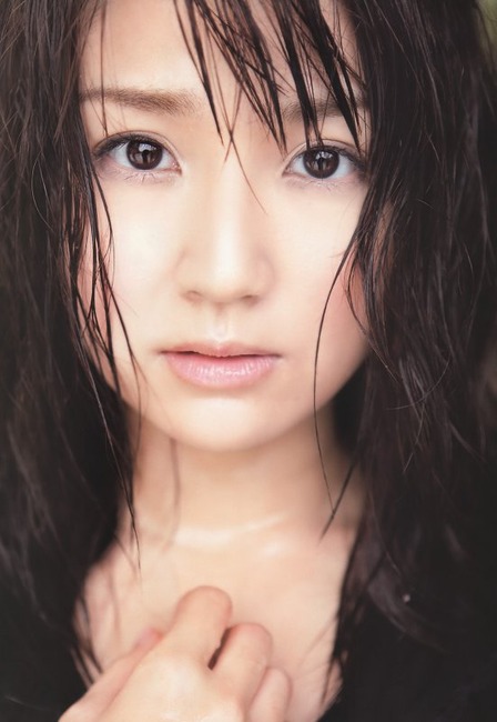 唇が厚くてみずみずしい女の子のエロ画像40枚 16
