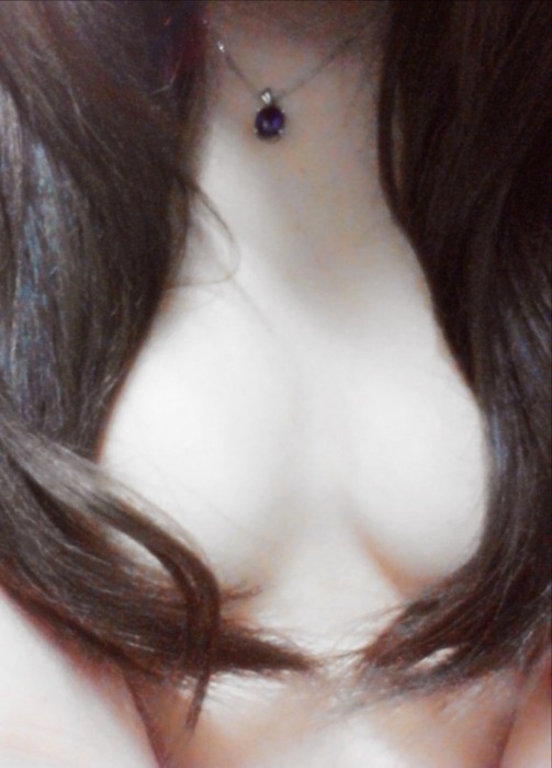 【素人 自撮りエロ画像】ロングヘア女子が髪の毛でおっぱい隠すのクッソエロいんだがｗｗｗｗｗｗ 19