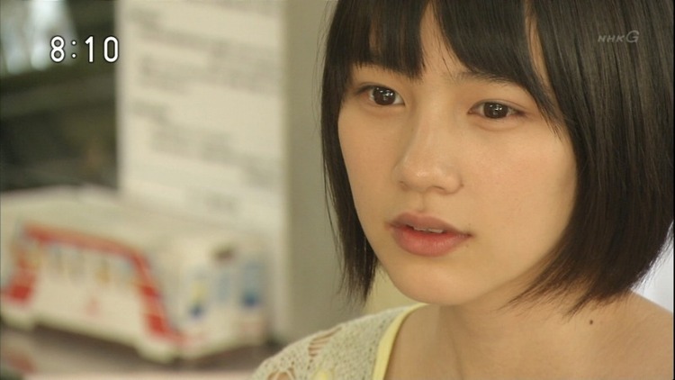 能年玲奈　あまちゃんで一躍有名になった女優の可愛い画像まとめ 17