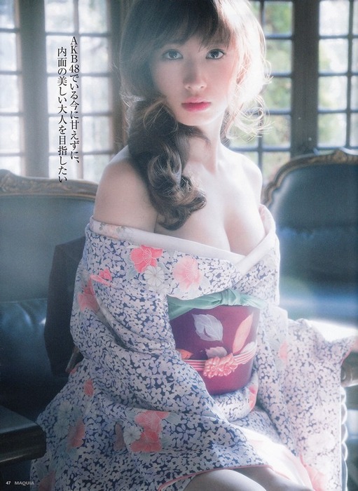 小嶋陽菜　AKB48のパンチラ画像まとめ 33