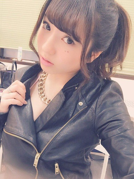 富永一葉のコスプレ自撮りが抜けるエロ画像 23