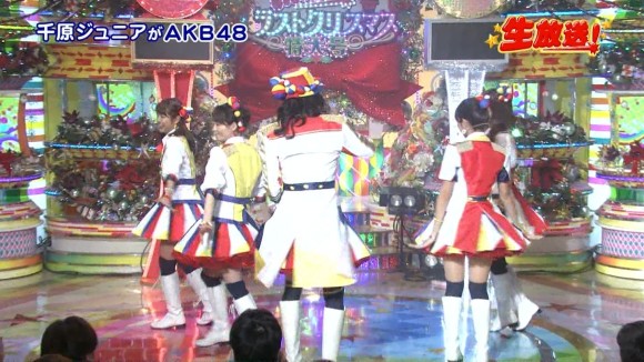 ミタパン・三田 友梨佳 女子アナウンサーがAKB48コスプレしてるエロキャプ画像 15