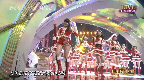 AKB48がLIVE中にパンチラしてるエロキャプ画像30枚 2