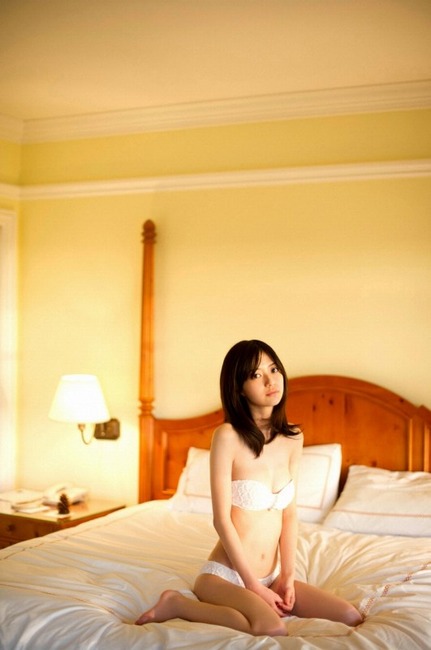 逢沢りな（あいざわ りな)女優・モデルの入浴がエロい画像 6