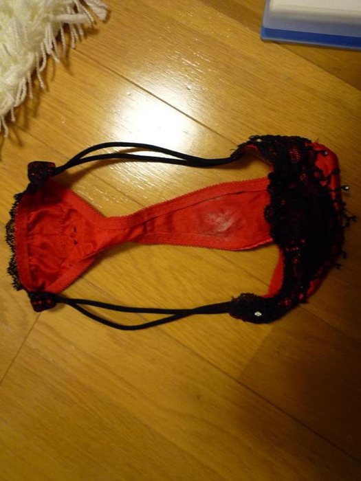 素人のシミ付きパンティ・下着って異常に興奮するよね 28