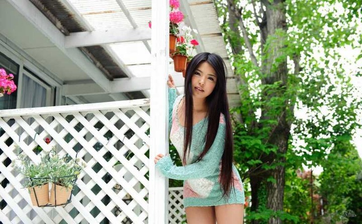 片桐えりりか 元ニコ生主、AV女優の縞ニーソがエロい画像50枚 3
