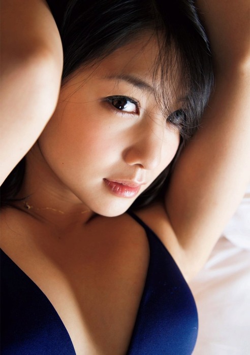 小池唯　色白グラビアアイドルの抜けるエロ画像30枚 26