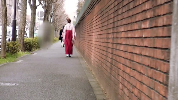 卒業したての素人女子大生をナンパしてハメ撮り 3