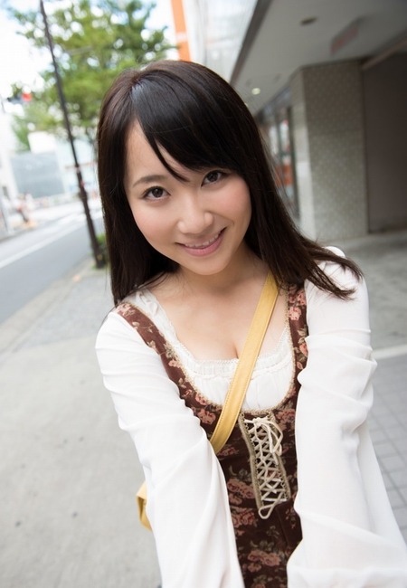 【画像96枚】AV女優の着衣画像がかわいい件 1