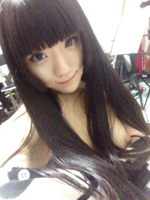 【ビッチ限定】好きな男にガンガンエロ写メ自撮り送る素人娘ヤバイだろｗｗｗｗｗ 5