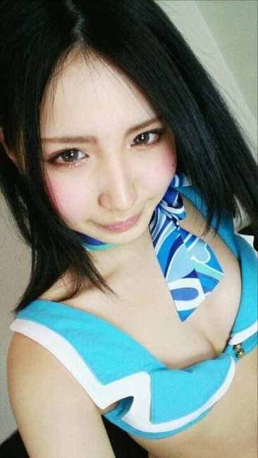 宇佐美りおの自撮り、撮影会がエロすぎる 2