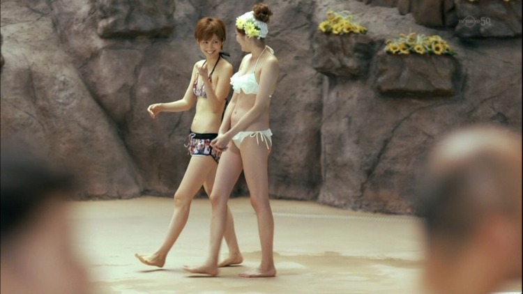 ドラマ「殺しの嬢王蜂」の水着がエロいキャプ画像30枚 4