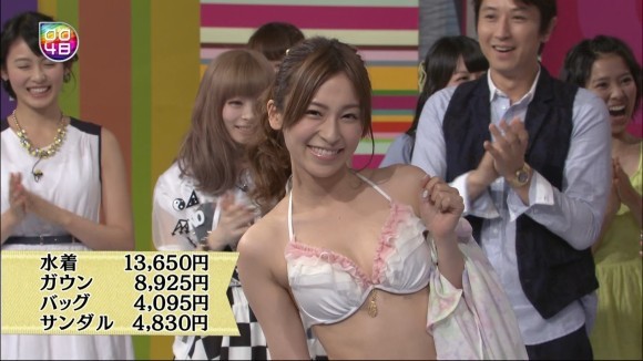 人気水着を着てるアイドル達のエロ画像まとめ 9