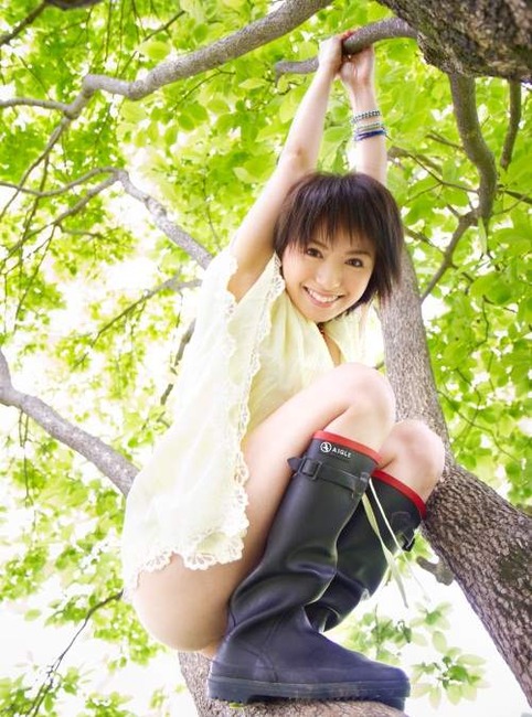 タレ目が可愛い星美りかとコスプレセックスしたくなるエロ画像 21