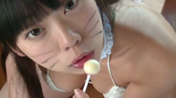 青山ひかるの爆乳おっぱいがすごい 10