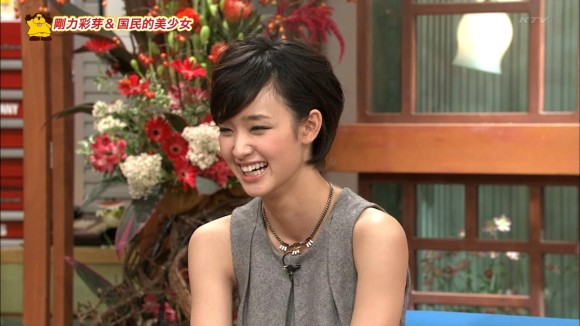剛力彩芽の二の腕がエロいキャプ画像30枚 23