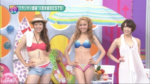 人気水着を着てるアイドル達のエロ画像まとめ 30