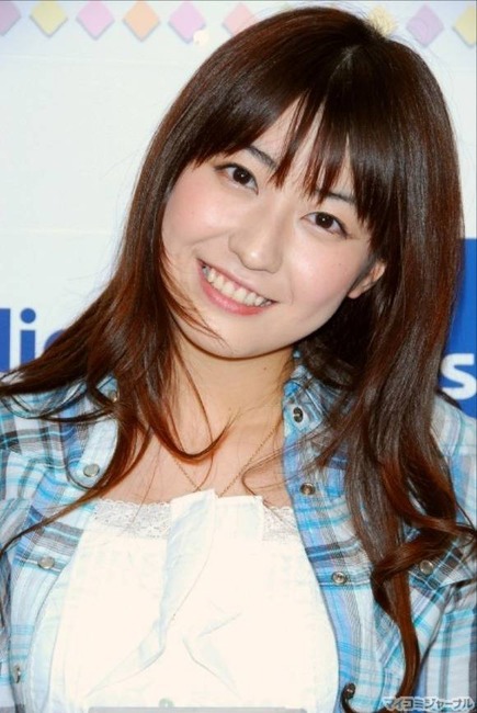 長澤まさみ似のFカップ巨乳女子大生　黒田有彩のエロ画像 16