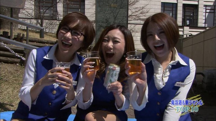 ランク王国でサンバガールとOLが花見してるエロ画像 13