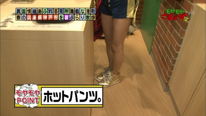 モヤさまでオリックス女子のY字バランスがエロい画像 5