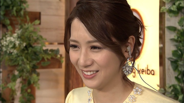 2014年　年末の女子アナ・アイドルの胸チラパンチラ画像118枚 99