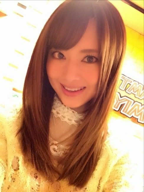 吉沢明歩（30）日焼け跡がエロいAV女優が犯されてるエロ画像 29