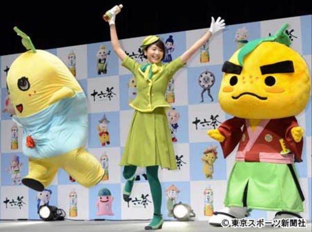 新垣結衣/ガッキーのバスガイド姿が可愛い画像30枚 29