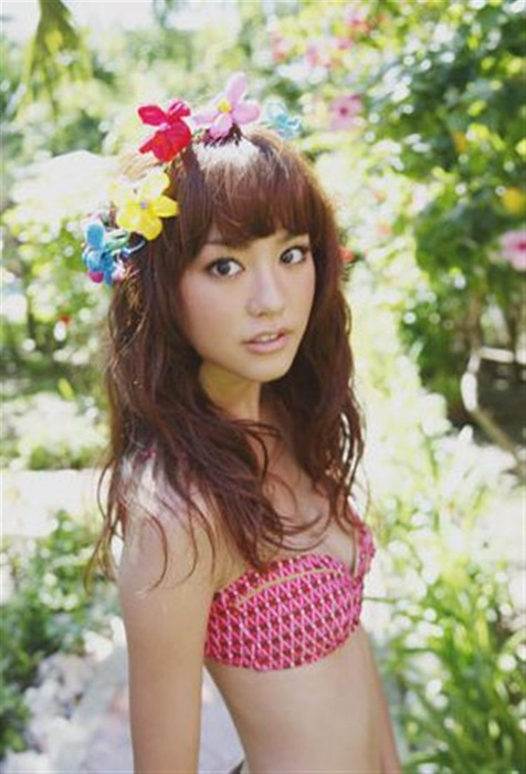 桐谷美玲のスレンダーメチャシコボディ！ 14