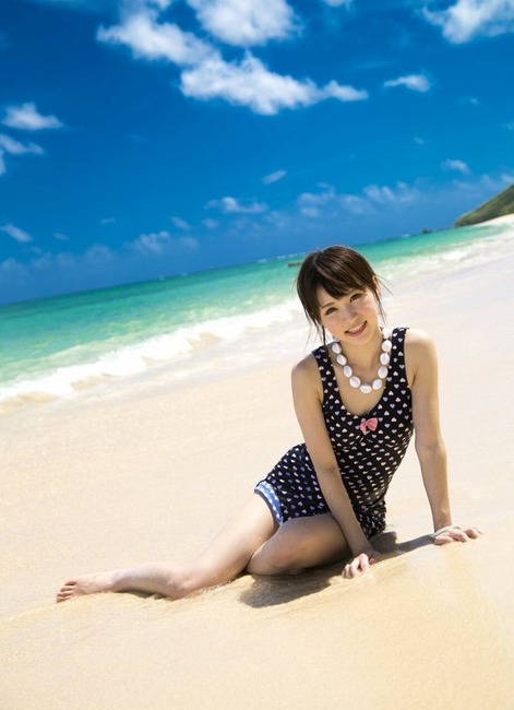 天使もえが海辺で脱いでるエロ画像100枚 96