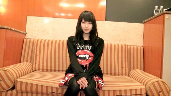 下着がむっちゃヤリマンな感じの素人と濃厚セックス 5