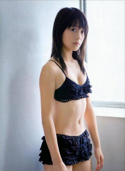 北乃きいのパンチラやエロい水着画像 13