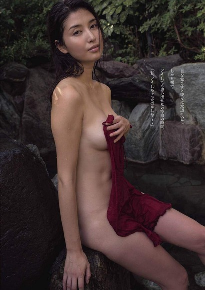 橋本マナミ（30）の横乳がエロい画像まとめ80枚 32