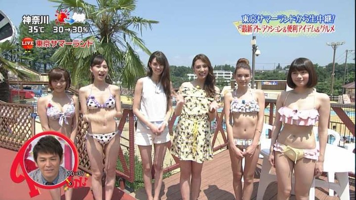 東京サマーランドでお天気お姉さんやモデルが水着になってる 6