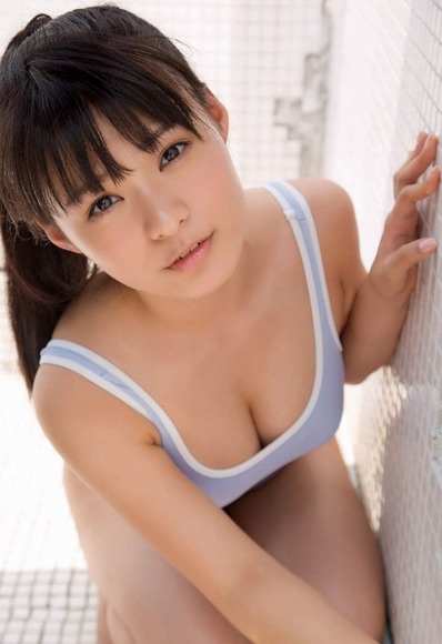 星名美津紀の競泳水着を破りながら犯したくなるエロ画像 19