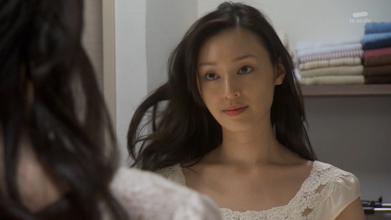 ドラマ「不機嫌な果実」栗山千明のベッドシーンが抜ける 7