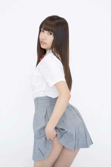 為近あんな　清楚系グラビアアイドルのパンチラ画像 4
