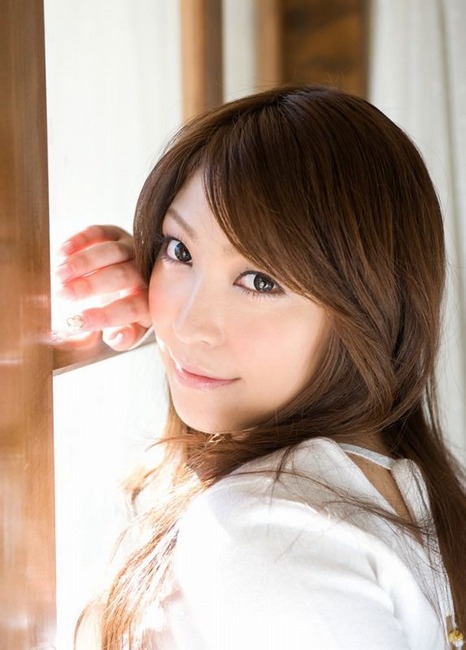 おっぱいをチュウチュウしたくなるAV女優 桜ここみのエロ画像50枚 24