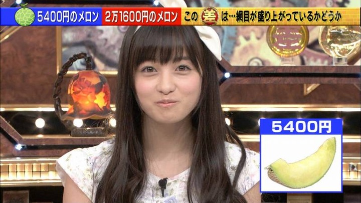 橋本環奈の上目遣いや女の子座りが可愛い 21