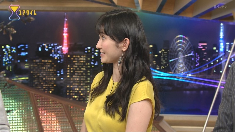市川紗椰さんのおっぱいが気になって仕方がない番組 6