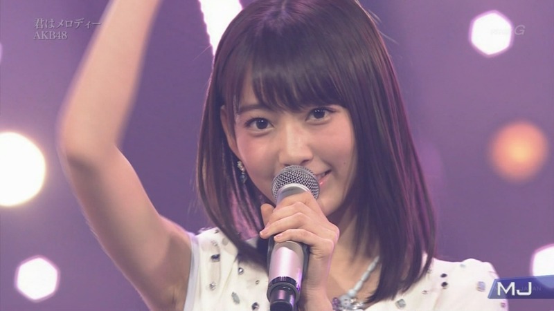 AKB48　宮脇咲良がパンチラしてるエロ画像 24