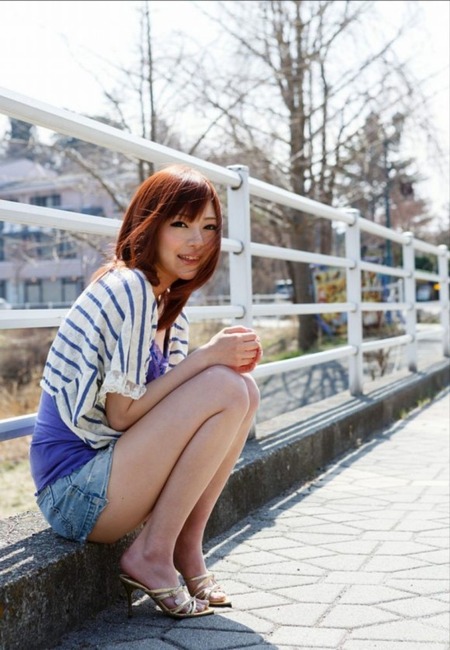太ももを舐めたくなるエロフェチ画像40枚 31