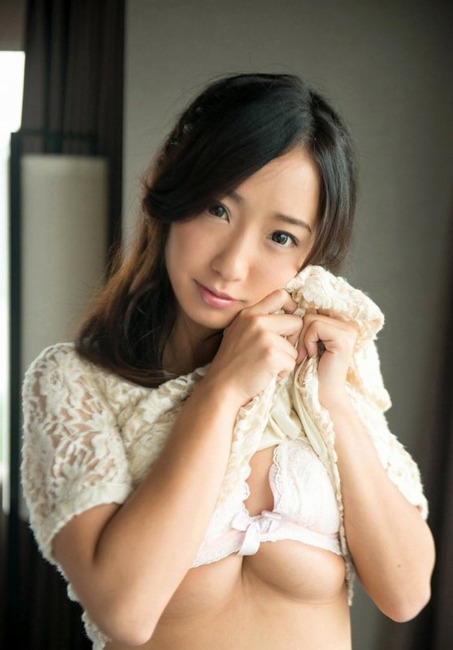 女の子の下乳が好きな奴集まれ 8