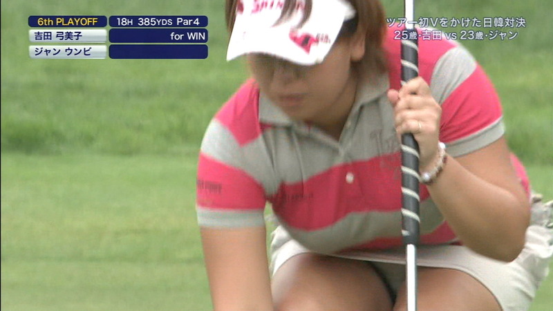 女子プロゴルファーのパンチラキャプ画像 2