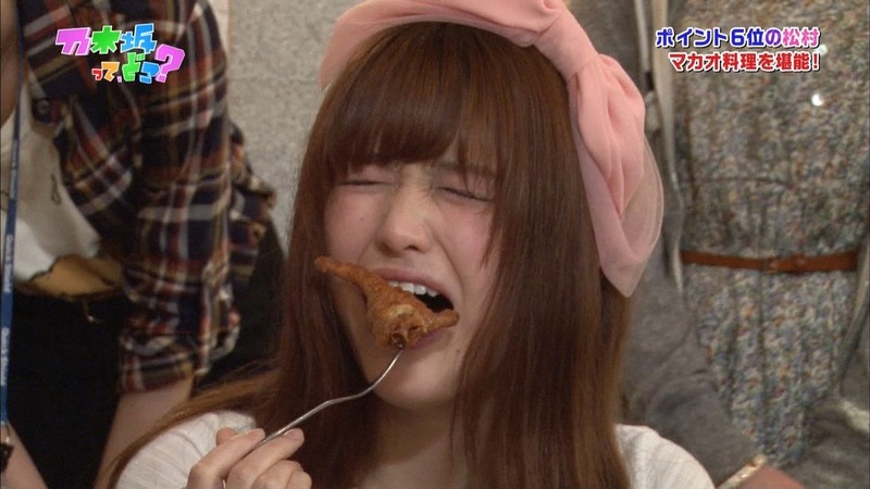 フェラをするようにモノを食べるアイドル達の顔がエロい 7