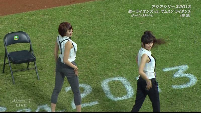 アイドルの水着や太ももがエロいお宝キャプ画像まとめ 21