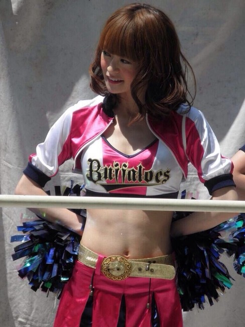 【画像・動画あり】ベイスのチアが物凄くエロい 15