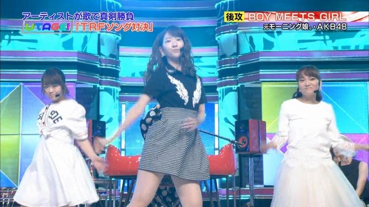 素人外国人の胸の谷間がエロいキャプ画像など 15