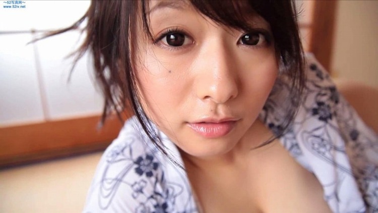白石茉莉奈　巨乳AV女優のコスプレセックスがエロい画像まとめ 10