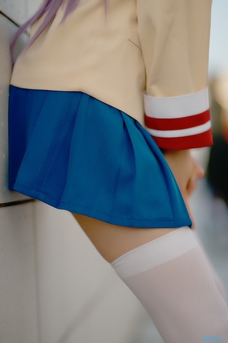 ニーソな女の子のパンチラ・絶対領域がエロい画像35枚 3