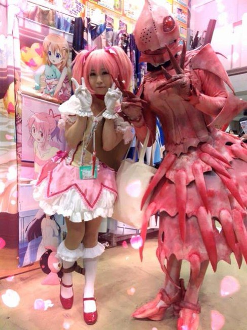 冬コミケC８７の抜けるコスプレイヤーさんの画像まとめ 46